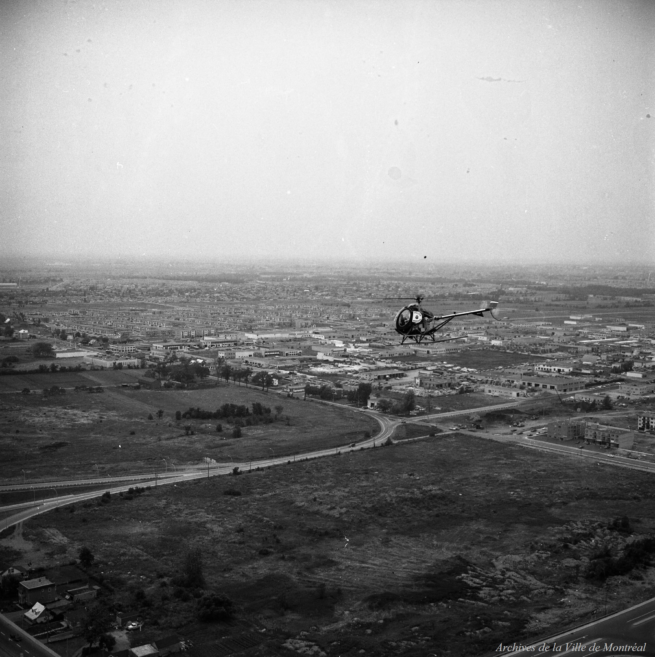 Vues diverses et hélicoptère - Sergent Lévis / Louis-Philippe Meunier . - 10 juillet 1970