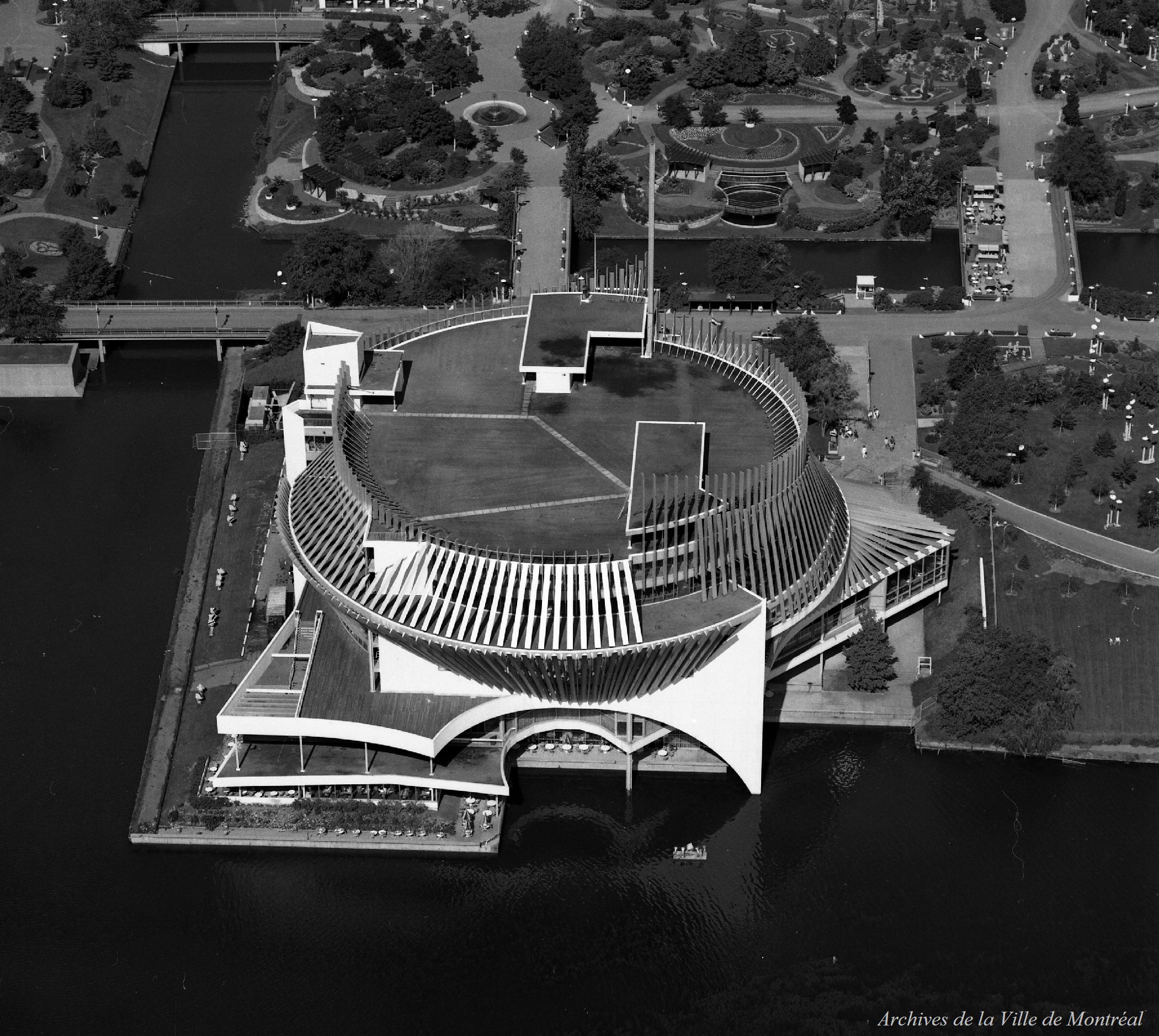 Centre-ville et quartiers du sud-ouest / Martel . - 12 juillet 1985